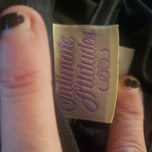 Satin corset - Picture 5 of 6